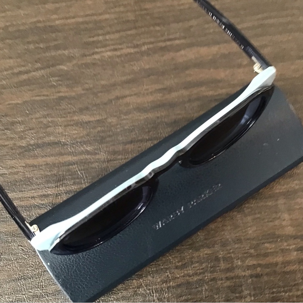 WARBY PARKER Mateo Two-tone Sunglasses. Barely used! - Picture 14 of 14